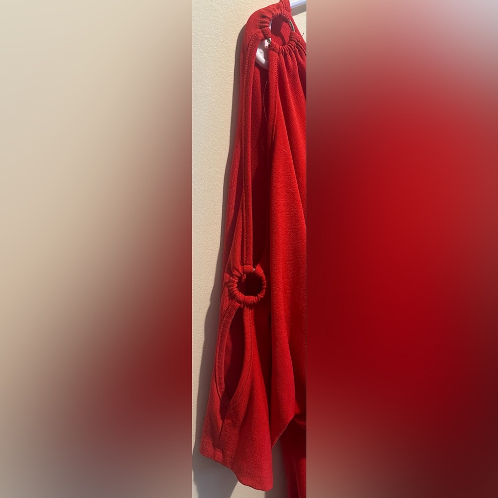 BOLD ELEMENTS size XL Red Cold Shoulder Blouse - Picture 4 of 7